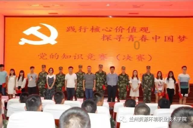 你觉得下面这句话，能作为朋友说出来吗？为什么说这句话暧昧呢？想看到朋友脸上的笑容有错吗？游戏画面