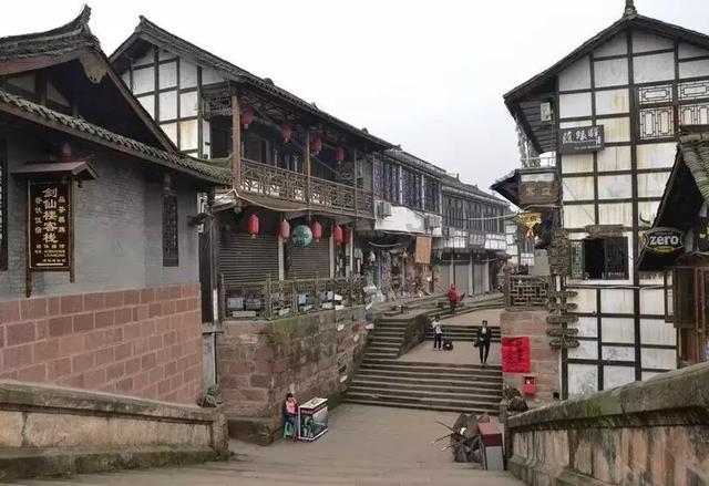 男星被传家暴,遭巨额索赔!天价片酬曝光