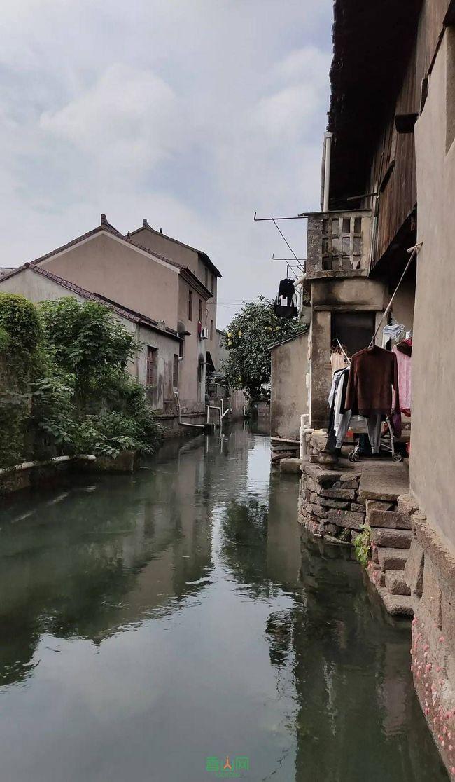 大跳跃的方块